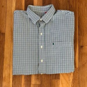 Izod men’s button down